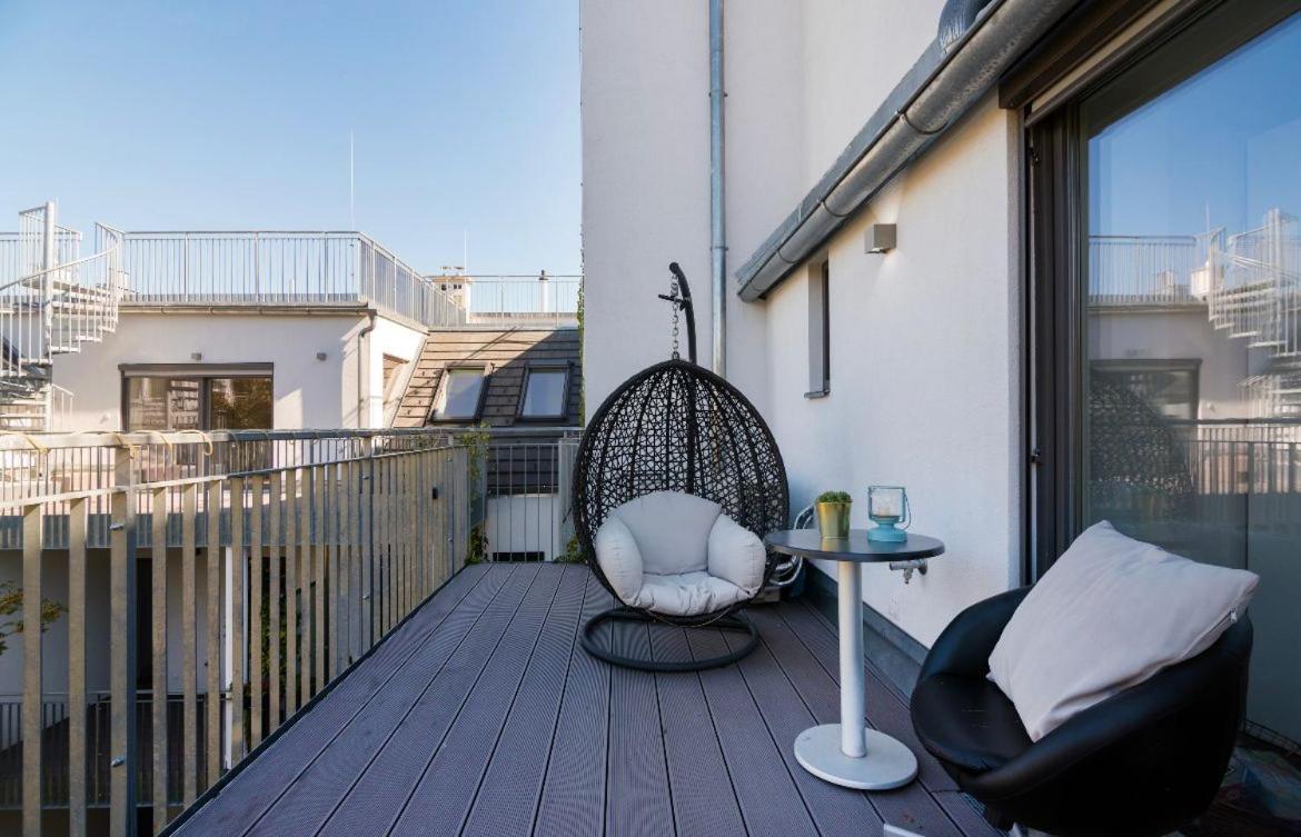 Stylish Rooms, Sunny Terrace In Vienna City Center Экстерьер фото